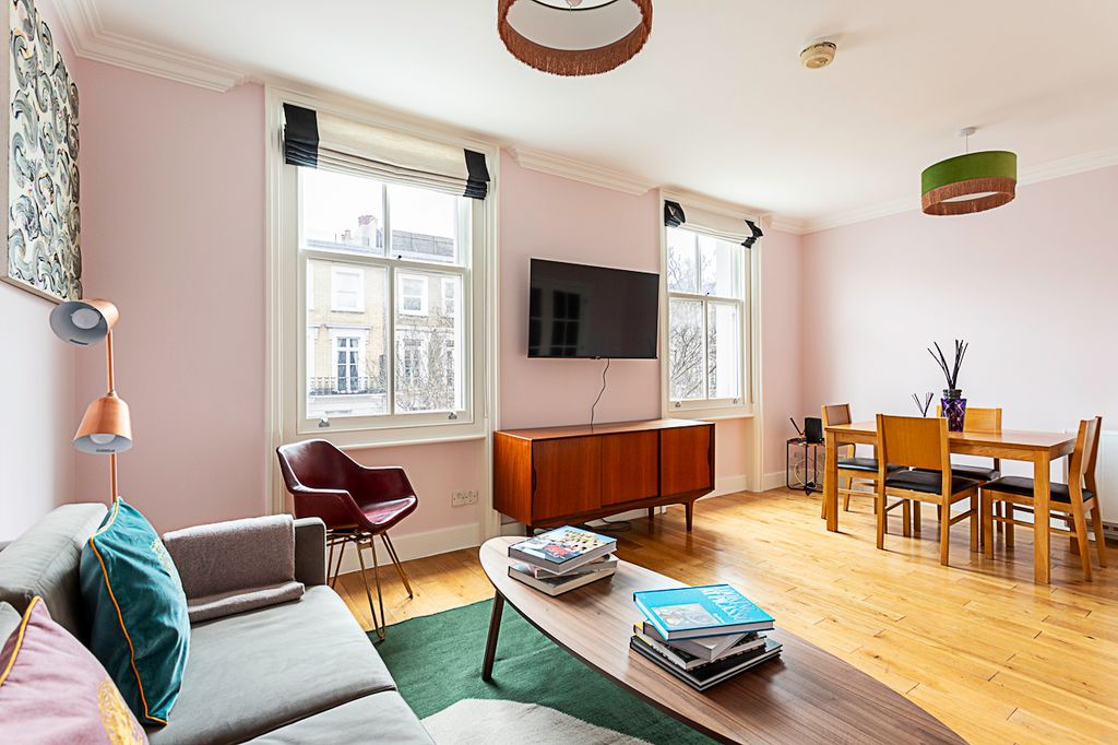 Property photo 1 of 25