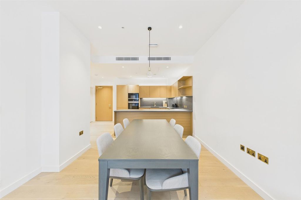 Property photo 2 of 26 3.Jpg