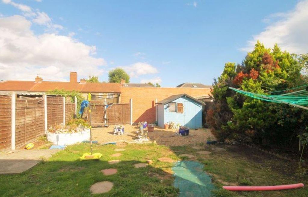 Property photo 3 of 10