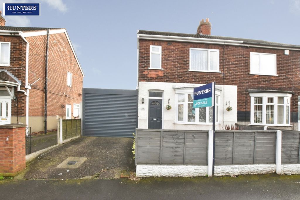 Property photo 1 of 19 Front