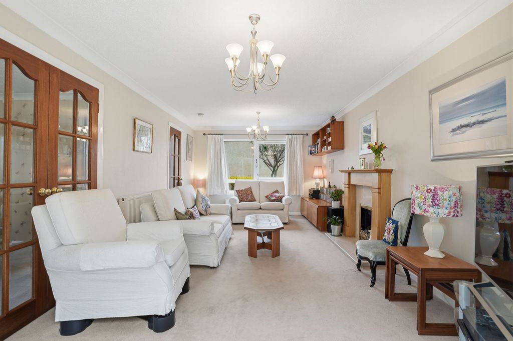 Property photo 3 of 28 3