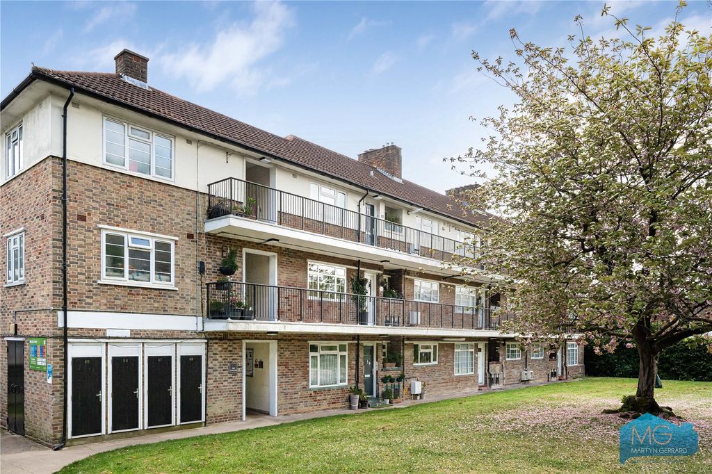 Property photo 1 of 19 Picture No. 14