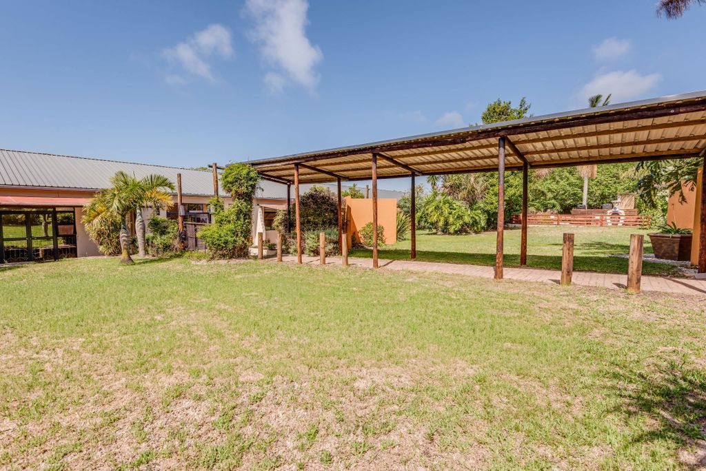 Property photo 3 of 51 1Plz1731400