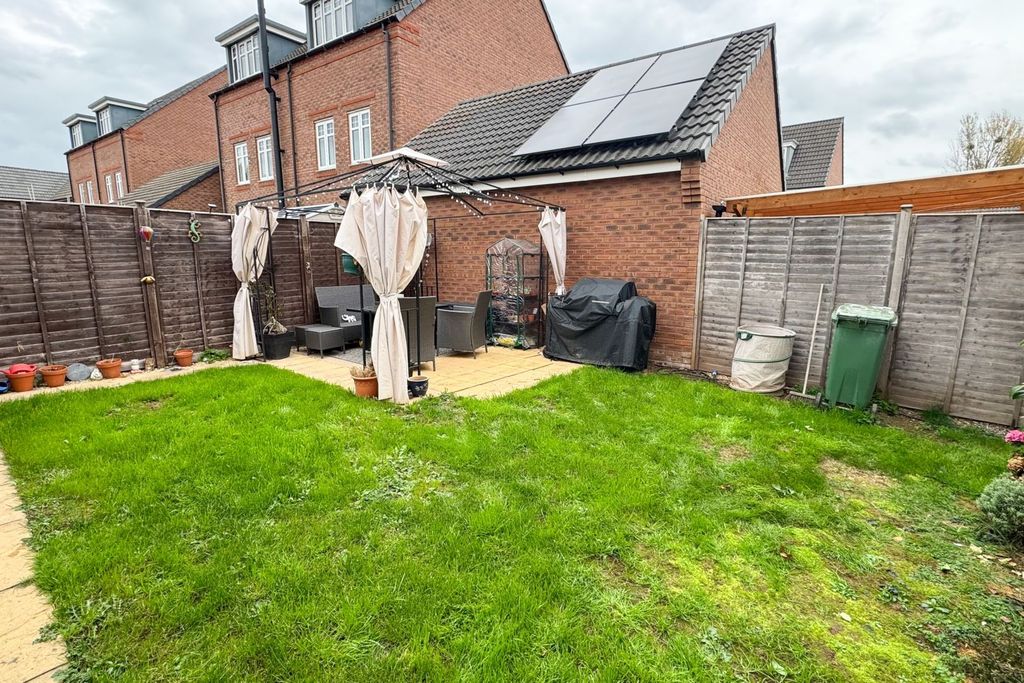 Property photo 2 of 16