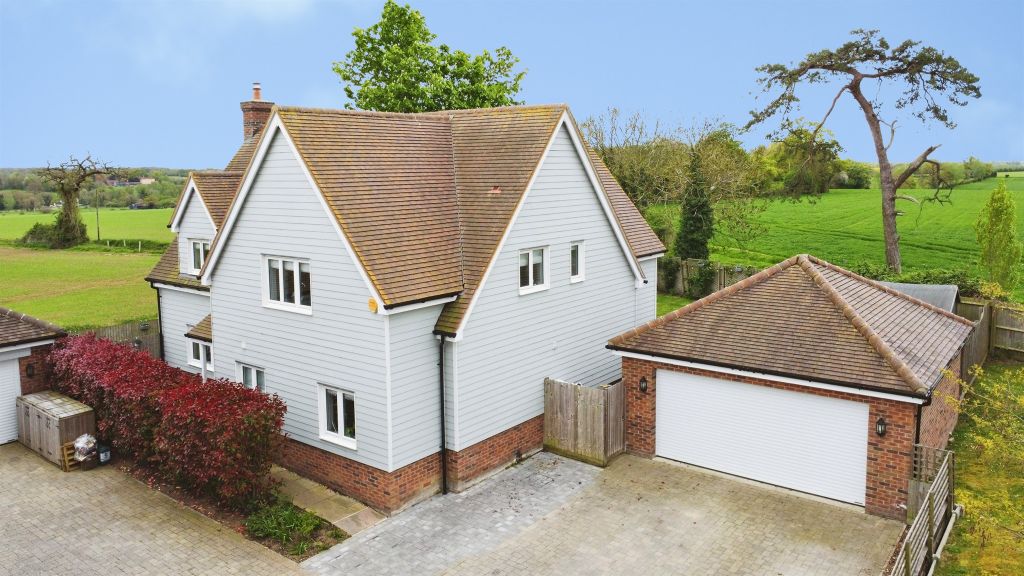 Property photo 1 of 33