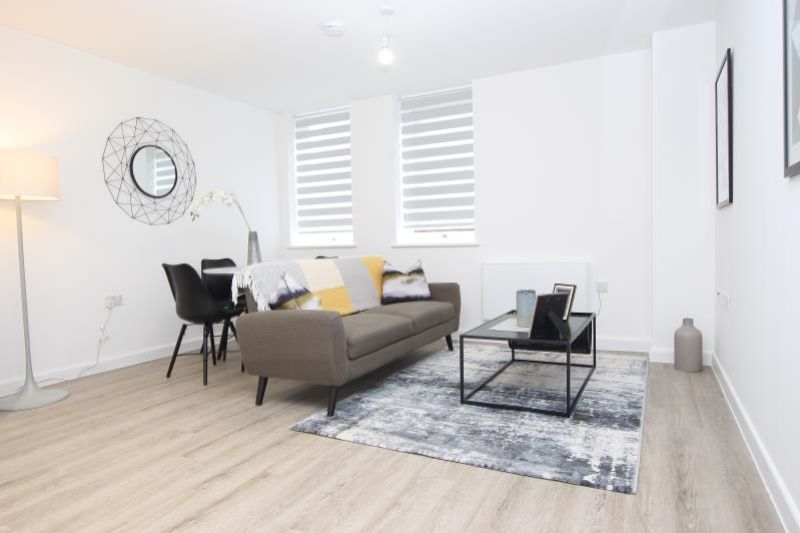 Property photo 3 of 7 Img_4871_Med