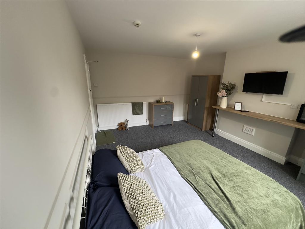 Property photo 3 of 11 8E3Wx3Mwlk2Ziqd7Zm_Mqq.Jpg