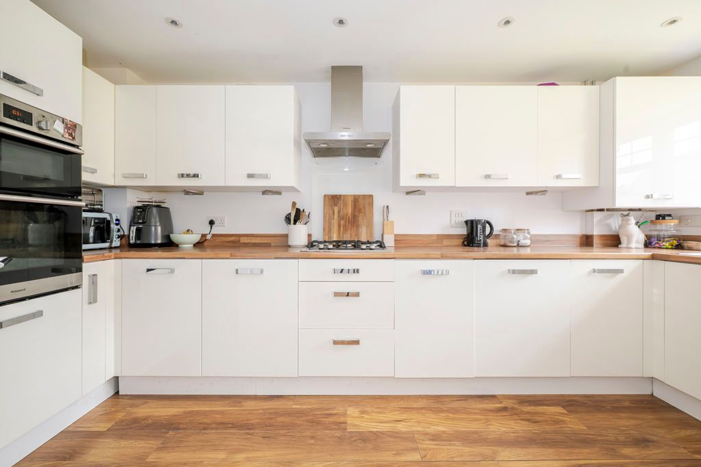 Property photo 2 of 13 Photo 8