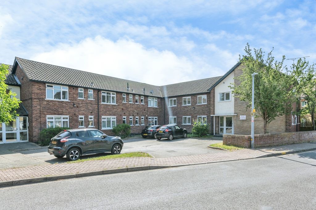 Property photo 1 of 9 Pbox-Img.Jpg