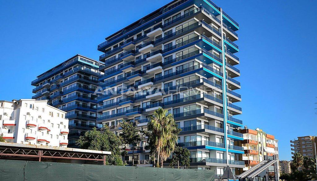 Property photo 1 of 18
