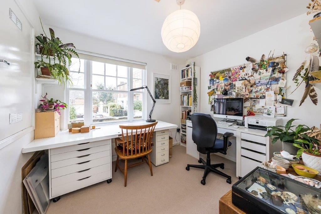 Property photo 2 of 22