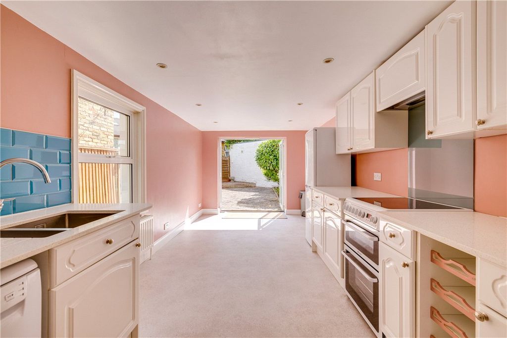 Property photo 2 of 11 Picture No. 04