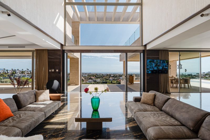 Property photo 3 of 33