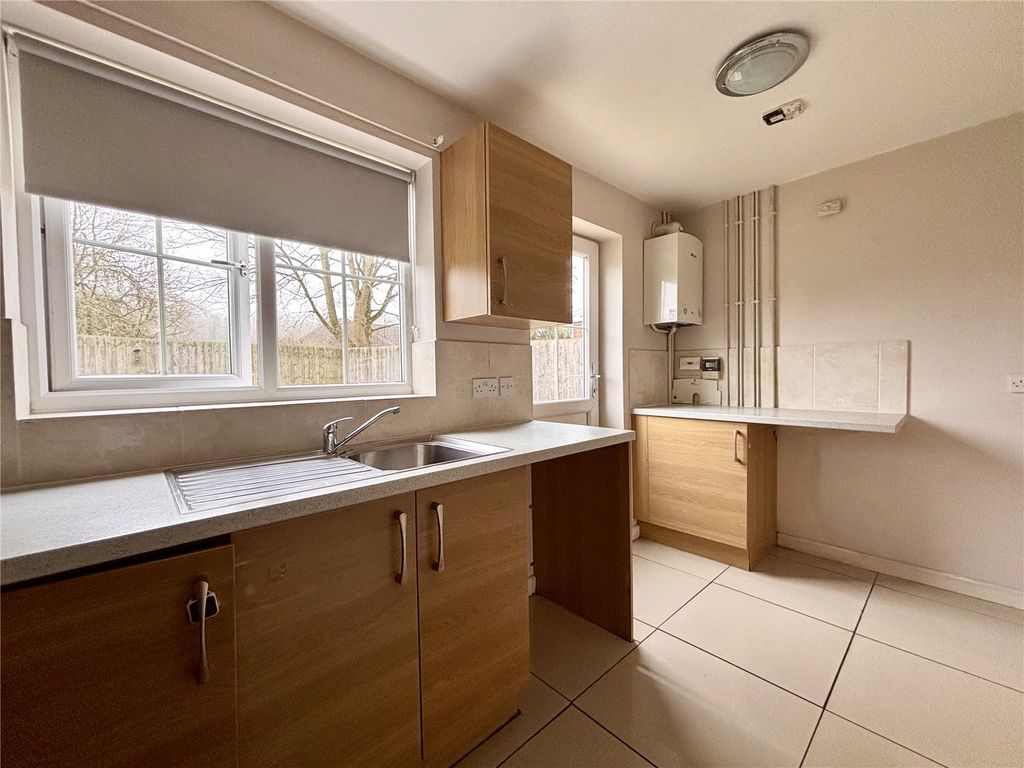 Property photo 3 of 17 Picture No. 02