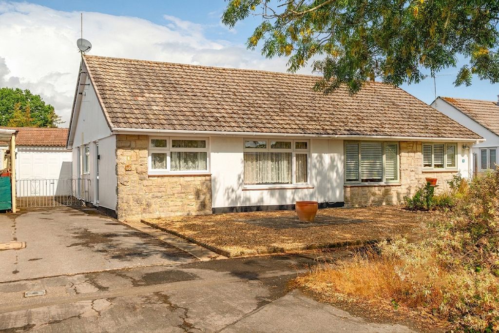 Property photo 1 of 15