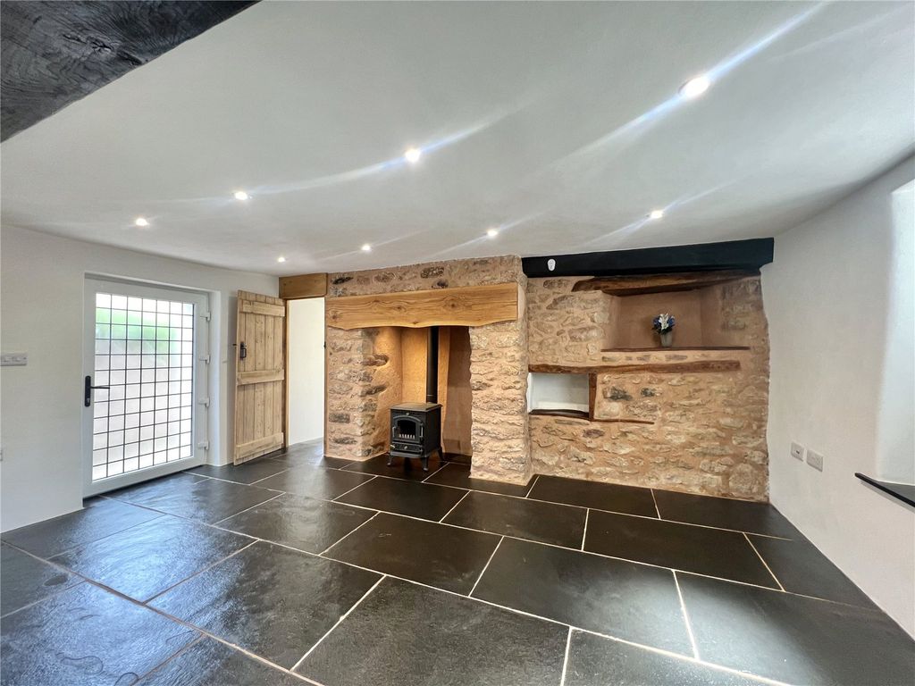 Property photo 2 of 10 Picture No. 06