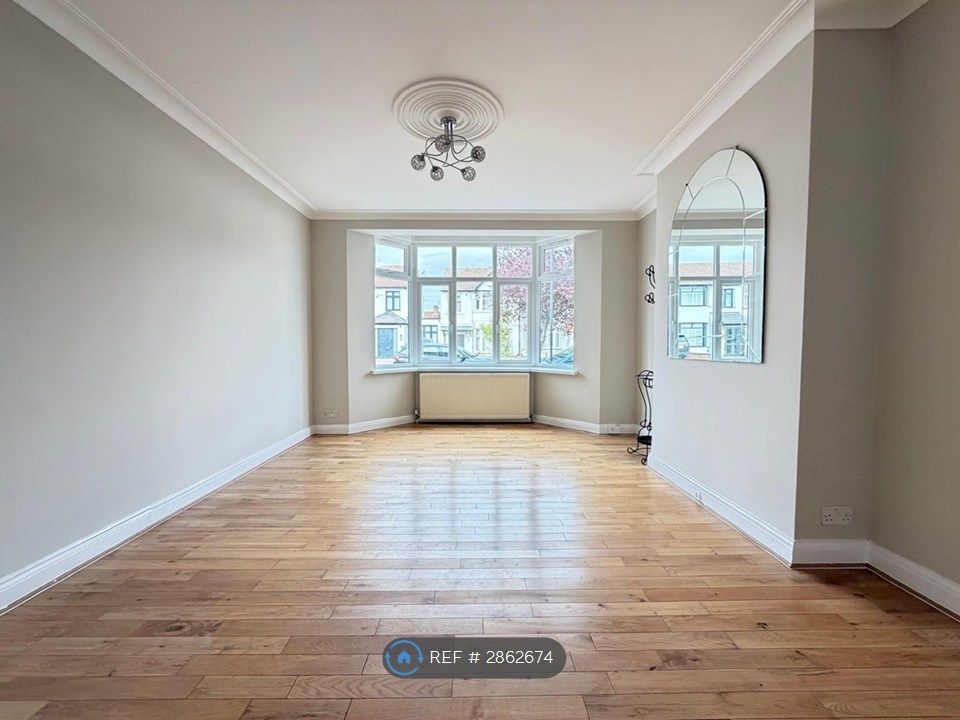 Property photo 2 of 12 Living Room