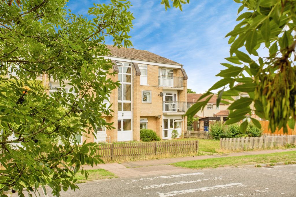 Property photo 1 of 17