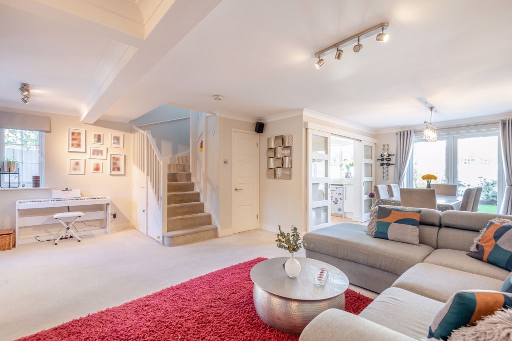 Property photo 2 of 34 Photo 13