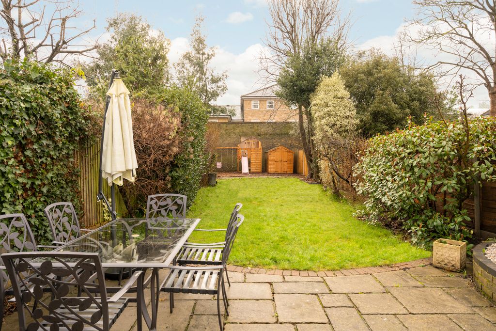 Property photo 3 of 29 Photo 3