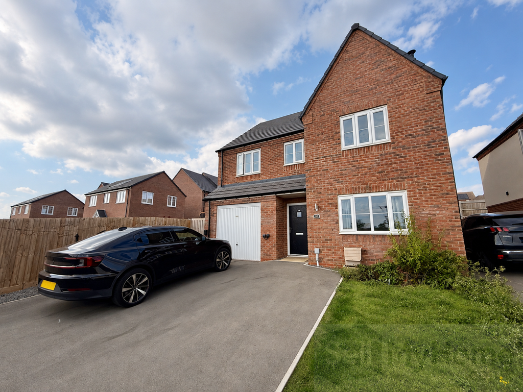 Property photo 1 of 13 Frontage