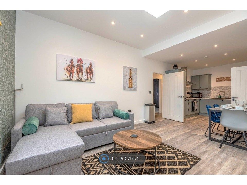 Property photo 1 of 29