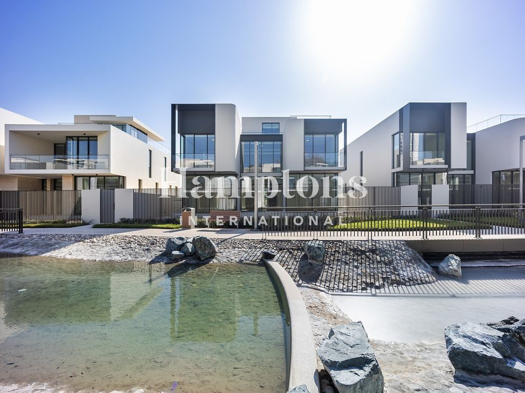 Property photo 1 of 30 Media 1