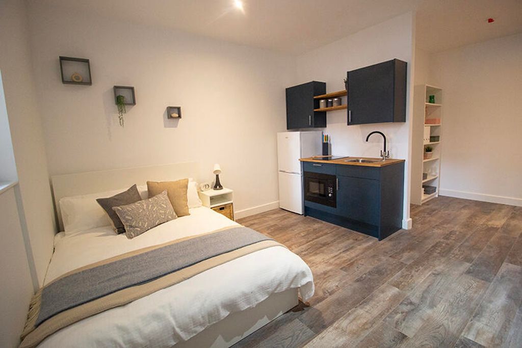 Property photo 1 of 7 A Beautifully Designed Double Bedroom Featuring A ...