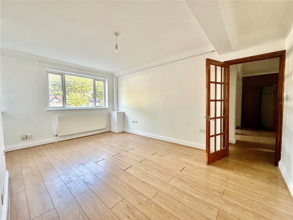 Property photo 1 of 18 Picture No. 22