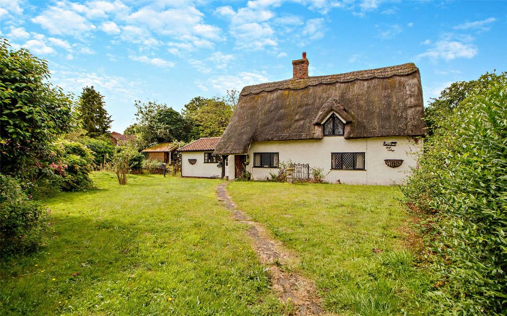 Property photo 1 of 12 Forge Cottage