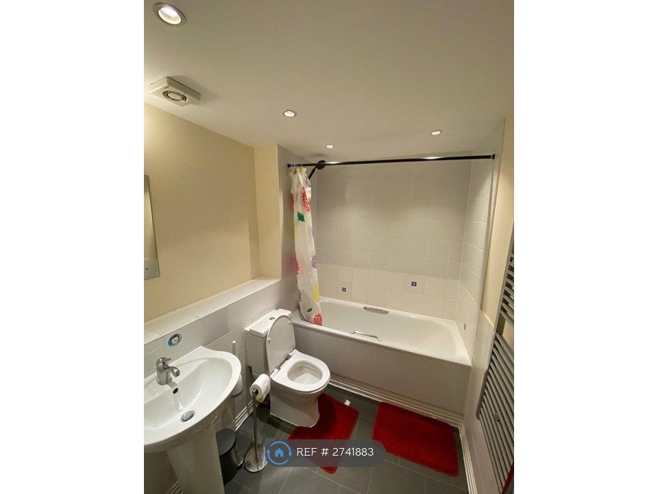 Property photo 2 of 5