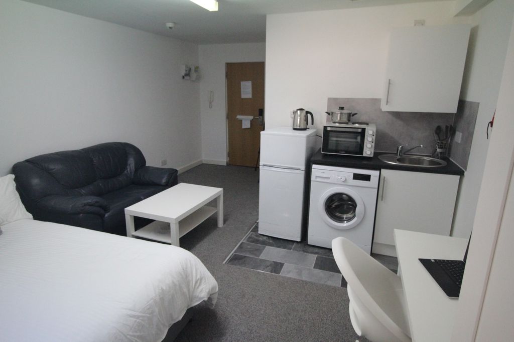 Property photo 2 of 4