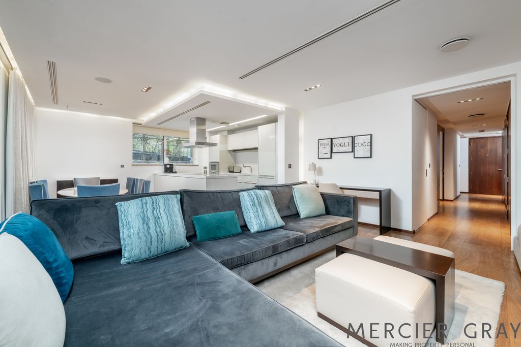 Property photo 2 of 17 Photo 15