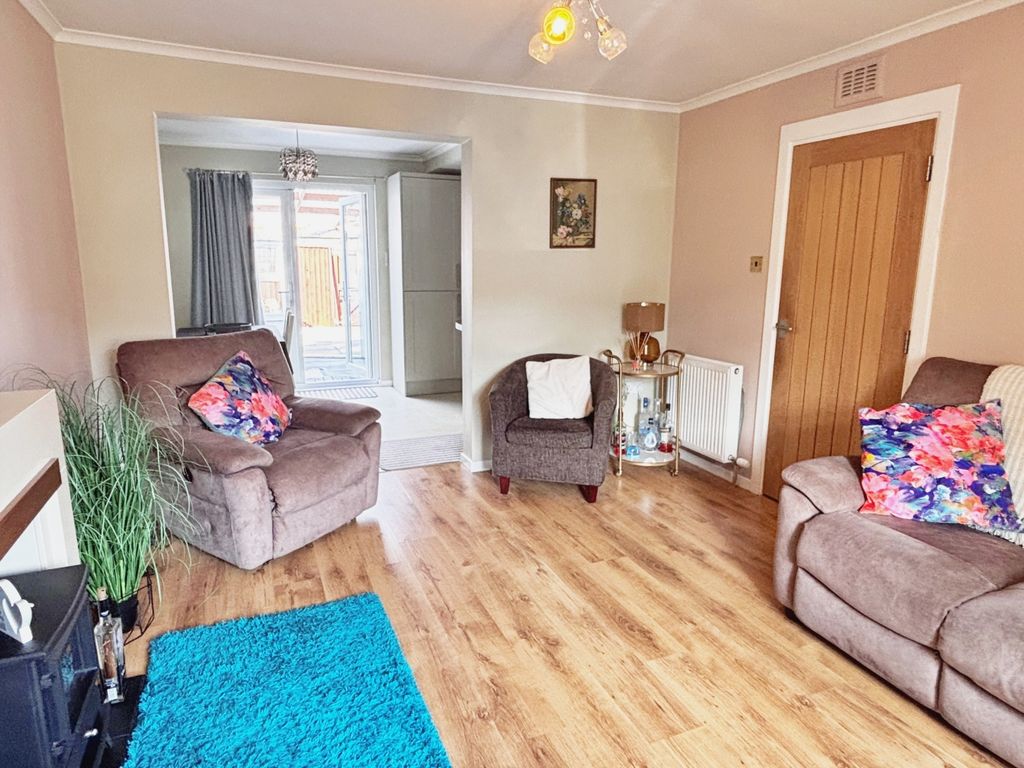 Property photo 2 of 22