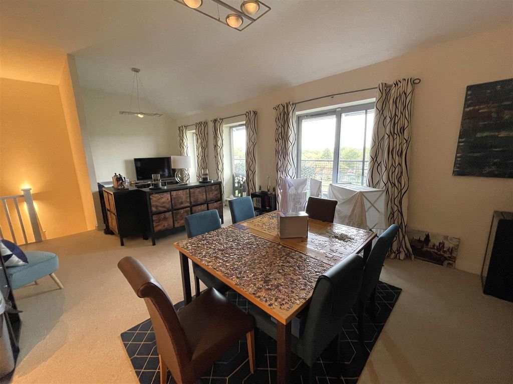 Property photo 2 of 34 Img_2200.Jpg