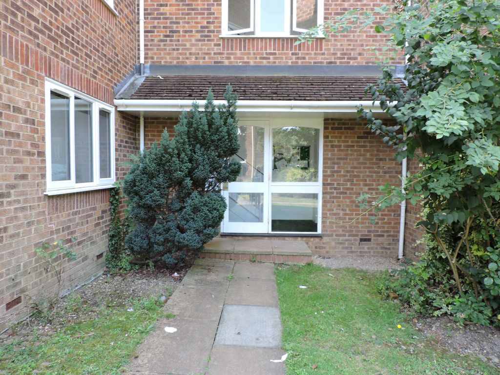 Property photo 2 of 16 Photograph 2