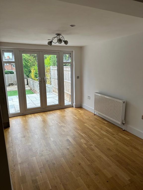 Property photo 3 of 14 Photo 3