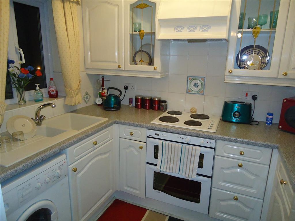 Property photo 2 of 6