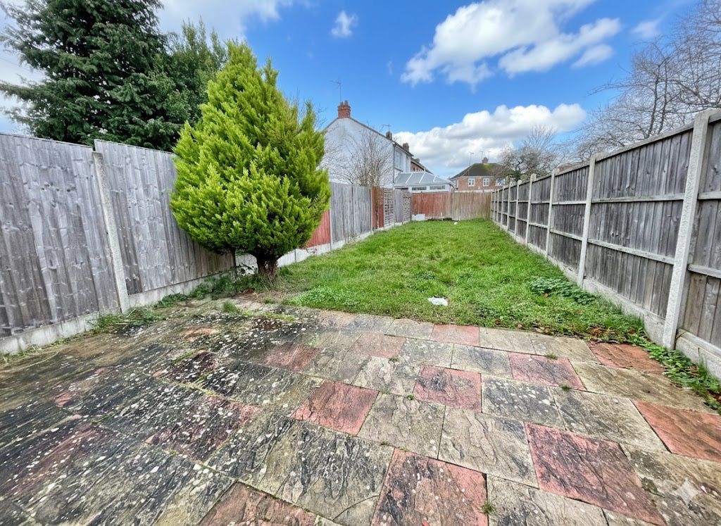 Property photo 2 of 11 4763912