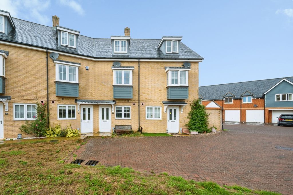 Property photo 1 of 17 Pbox-Img.Jpg