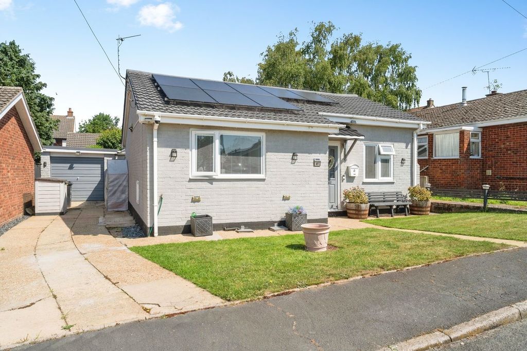 Property photo 1 of 18