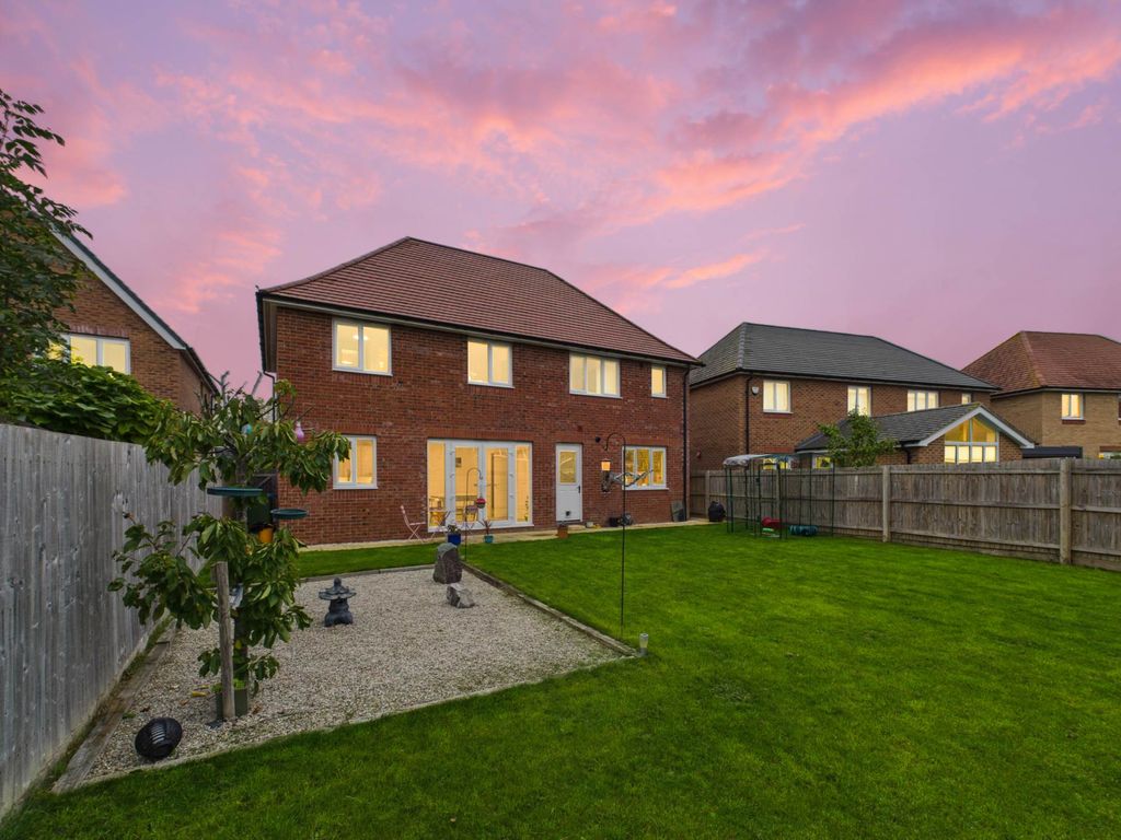 Property photo 2 of 20