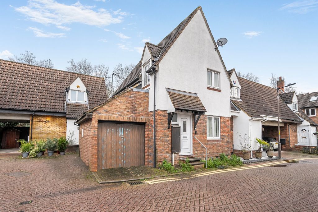 Property photo 1 of 16 Picture No. 03