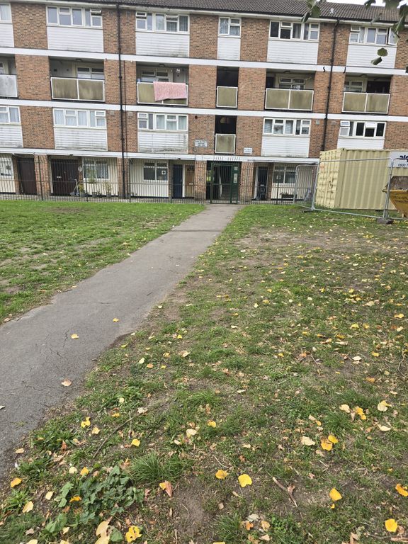 Property photo 1 of 28