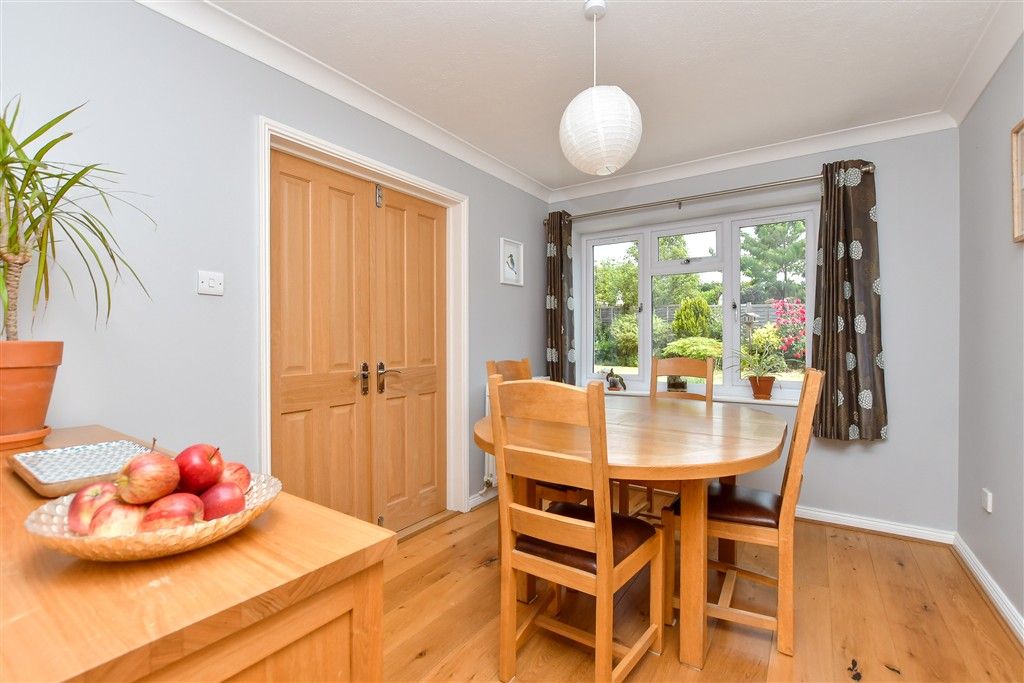 Property photo 3 of 16 Dining Room
