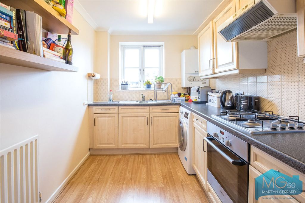 Property photo 2 of 10 Picture No. 03