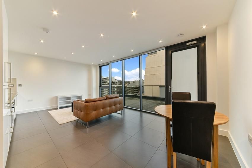 Property photo 1 of 8 Main Image  (Main)