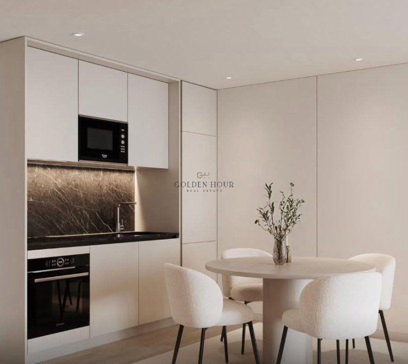 Property photo 1 of 12 Modern 2-Bedroom Apartment In Gaia