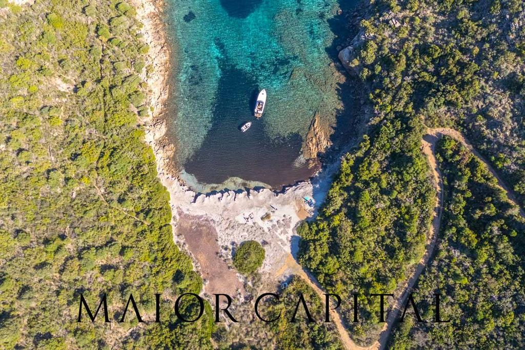 Property photo 1 of 26