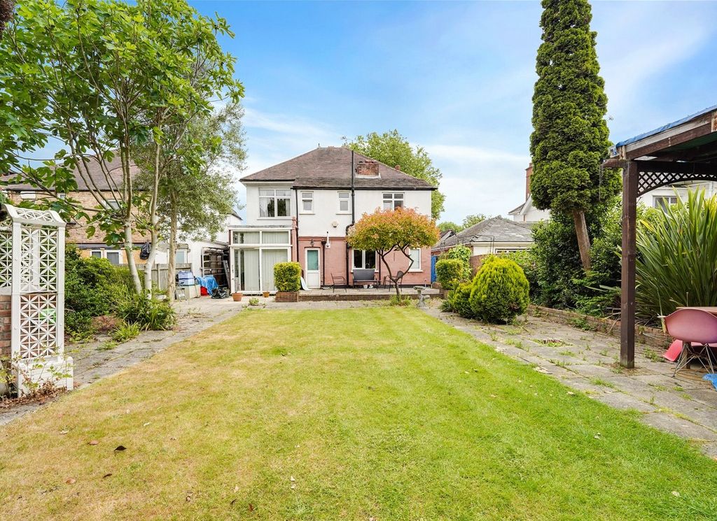 Property photo 1 of 13 Picture No. 15